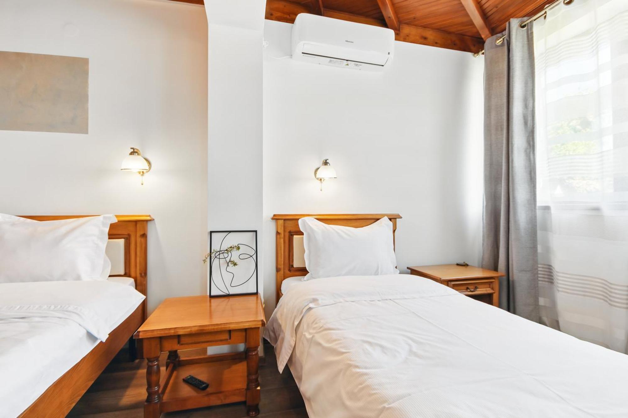 Hotel Casa Galand Parscov Esterno foto